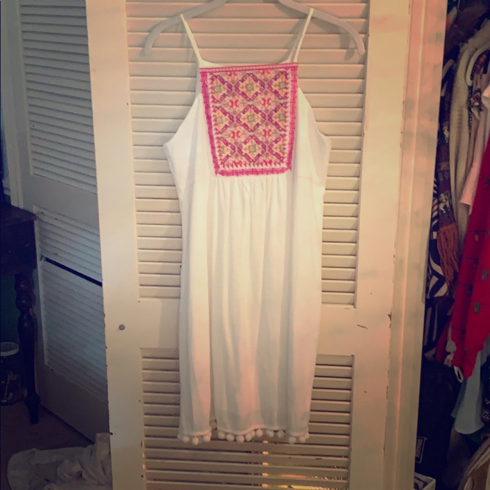 White dress with pom poms only worn once